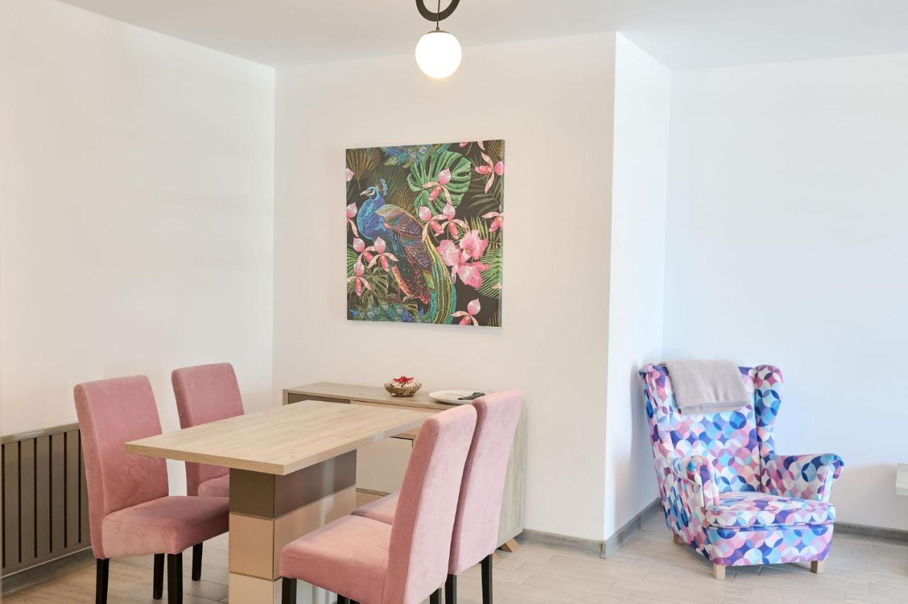Beachfront 1Br Apartment- Spa N Pools Mamaja Zewnętrze zdjęcie