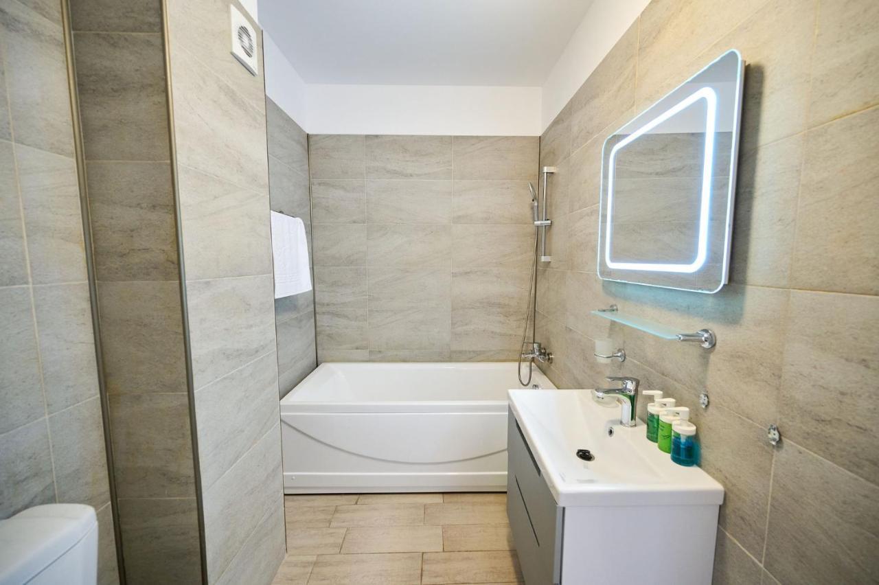 Beachfront 1Br Apartment- Spa N Pools Mamaja Zewnętrze zdjęcie